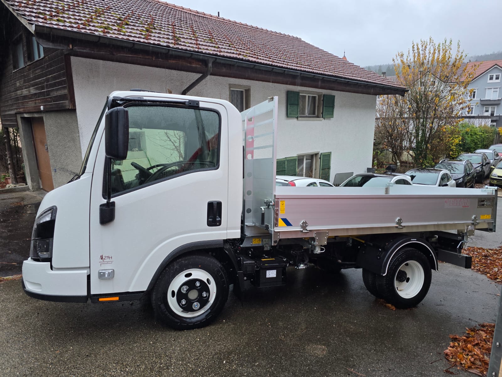 ISUZU M21 TT E GENERATION 2-showroom-element-1