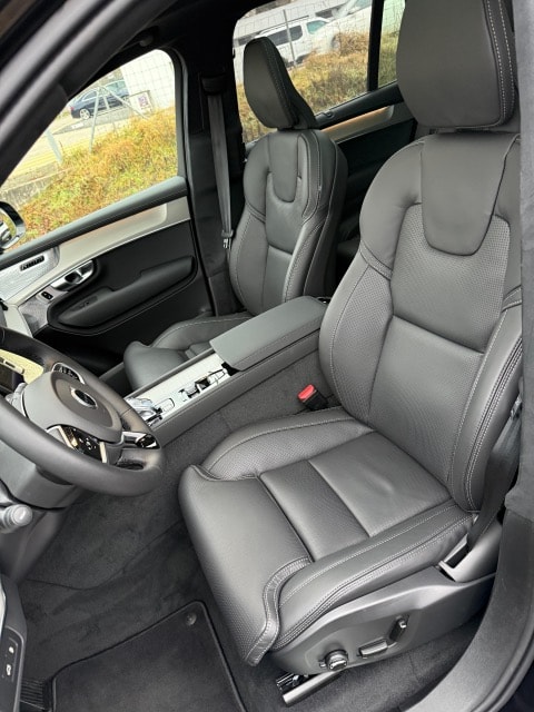 VOLVO XC90 T8 eAWD PluginHybrid Black Edition Geartronic-image-7