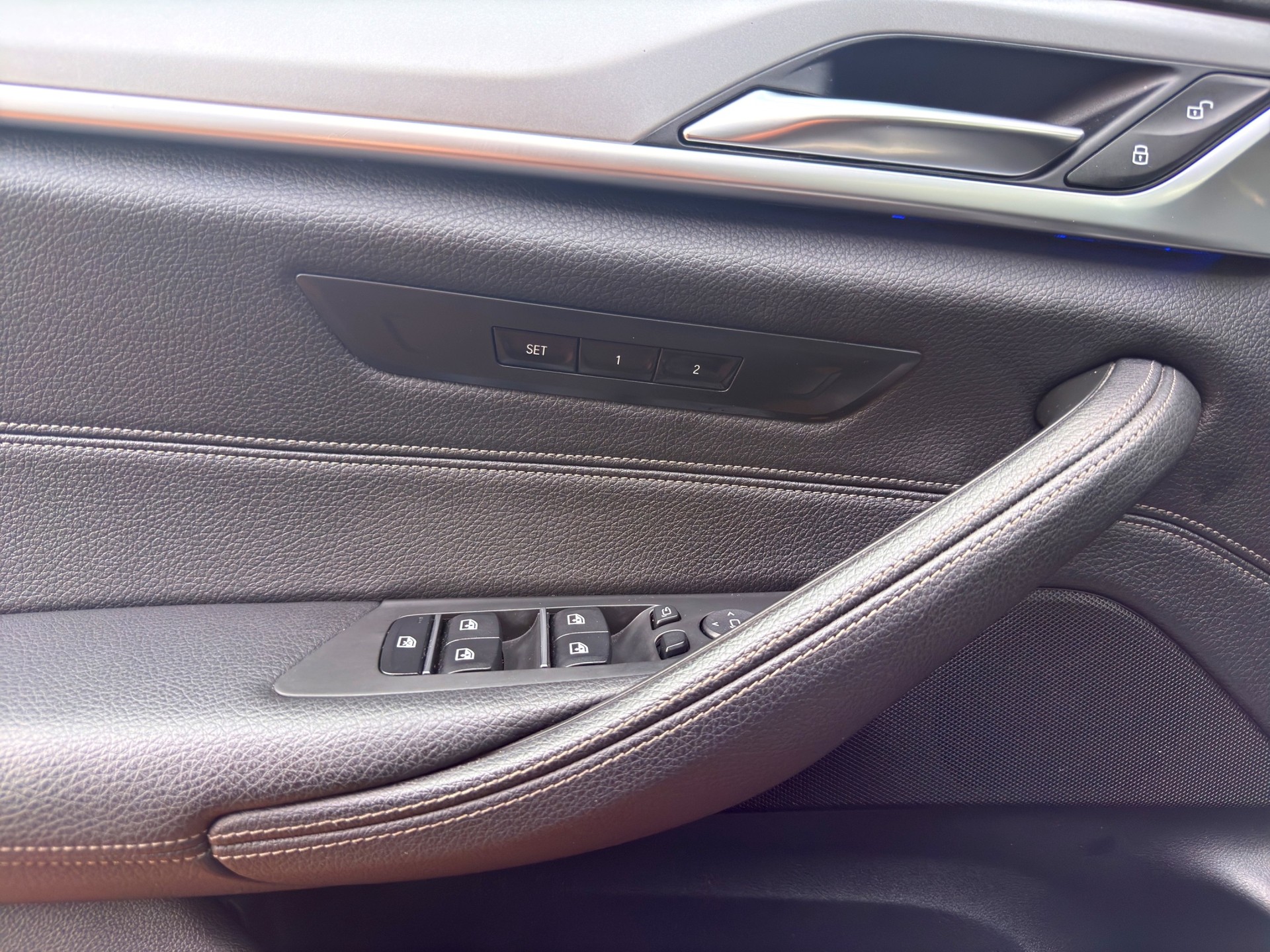 BMW 520d xDrive Touring Sport Line Steptronic-image-19