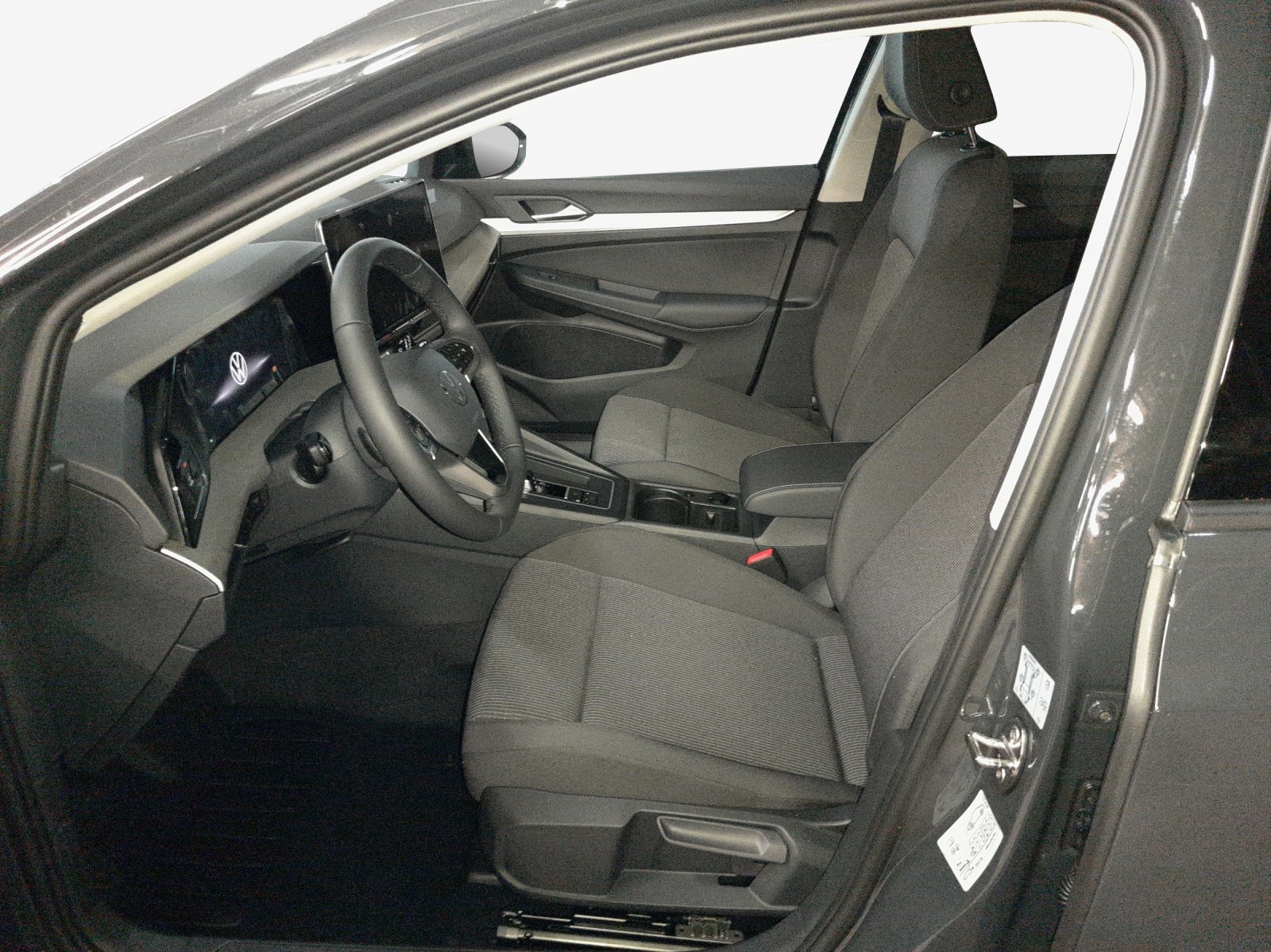 VW Golf 1.5 e TSI mHEV Basis DSG-image-7