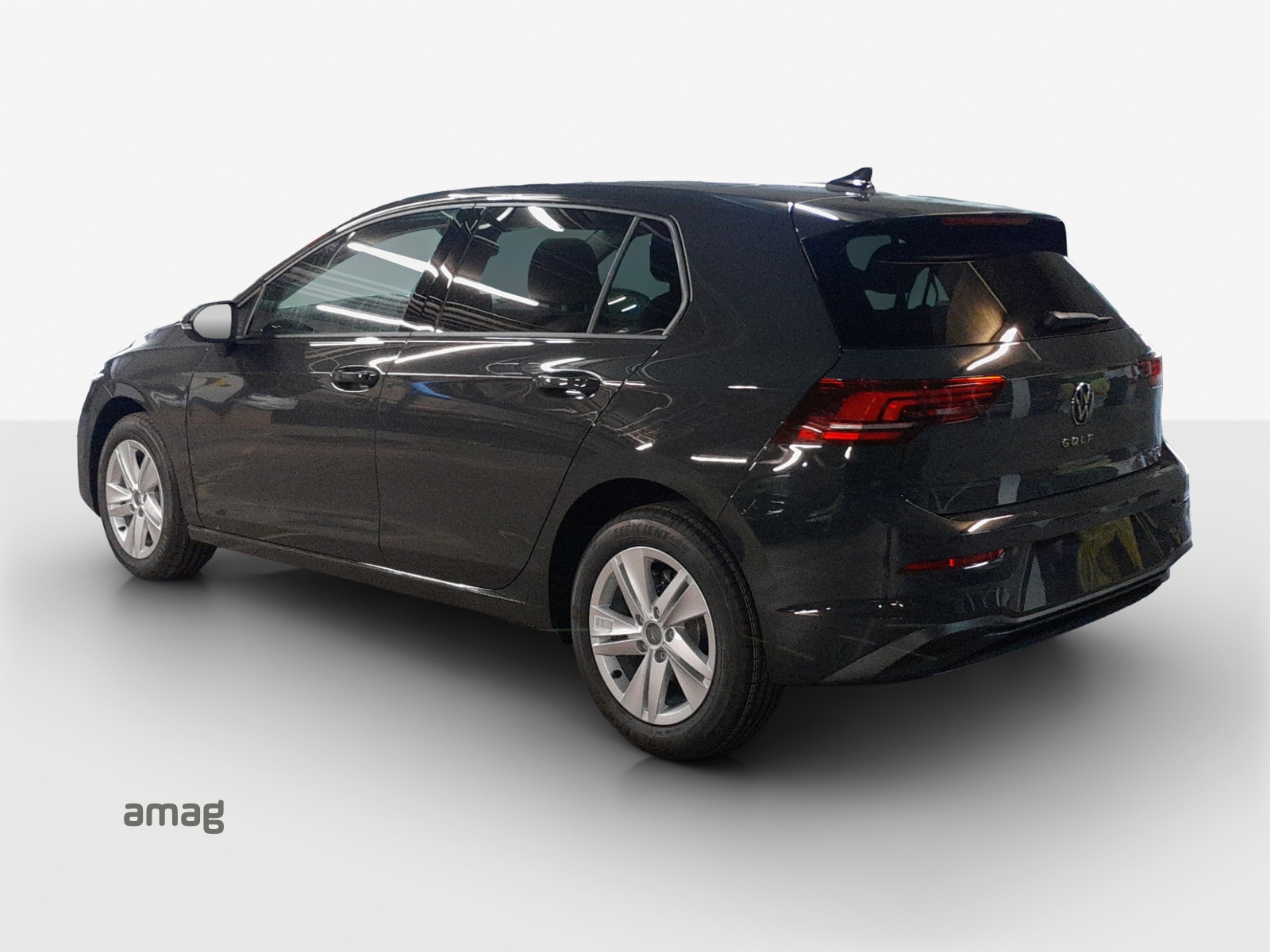 VW Golf 1.5 e TSI mHEV Basis DSG-image-2