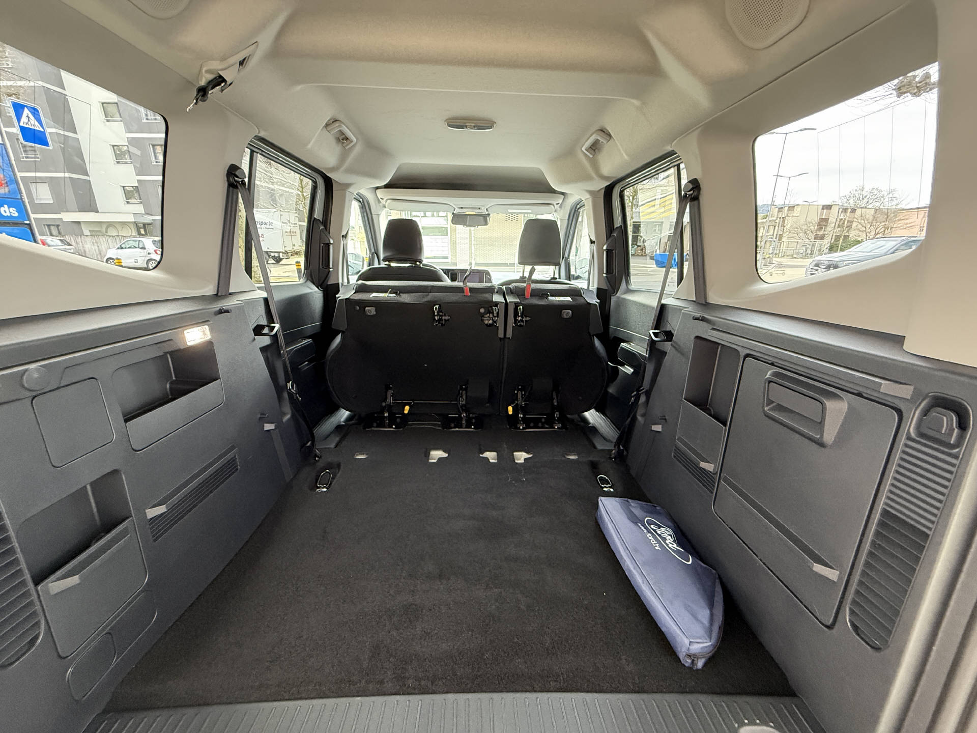 FORD TOURNEO COURIERier 1.0 EcoBoost Active-image-17