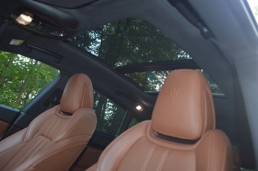 MASERATI Levante 2.0 MHEV GT Hybrid Automatica I Panoramaglasdach-image-6