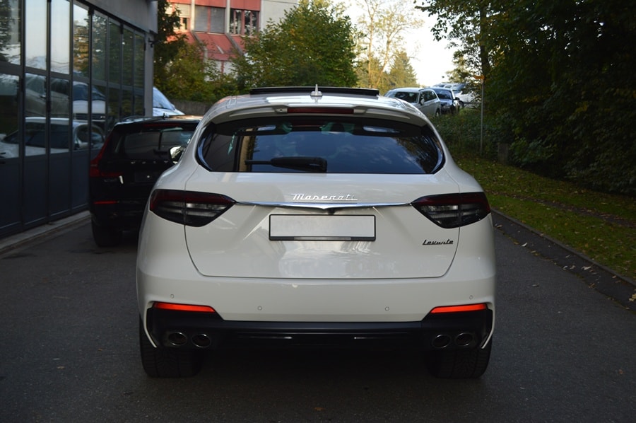 MASERATI Levante 2.0 MHEV GT Hybrid Automatica I Panoramaglasdach-image-13