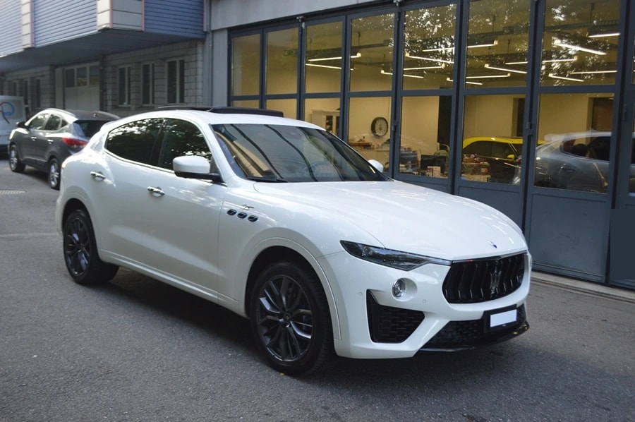 MASERATI Levante 2.0 MHEV GT Hybrid Automatica I Panoramaglasdach-image-0
