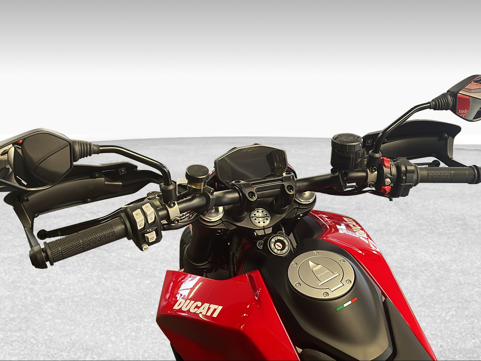 DUCATI 950 Hypermotard ABS 35kW-image-4