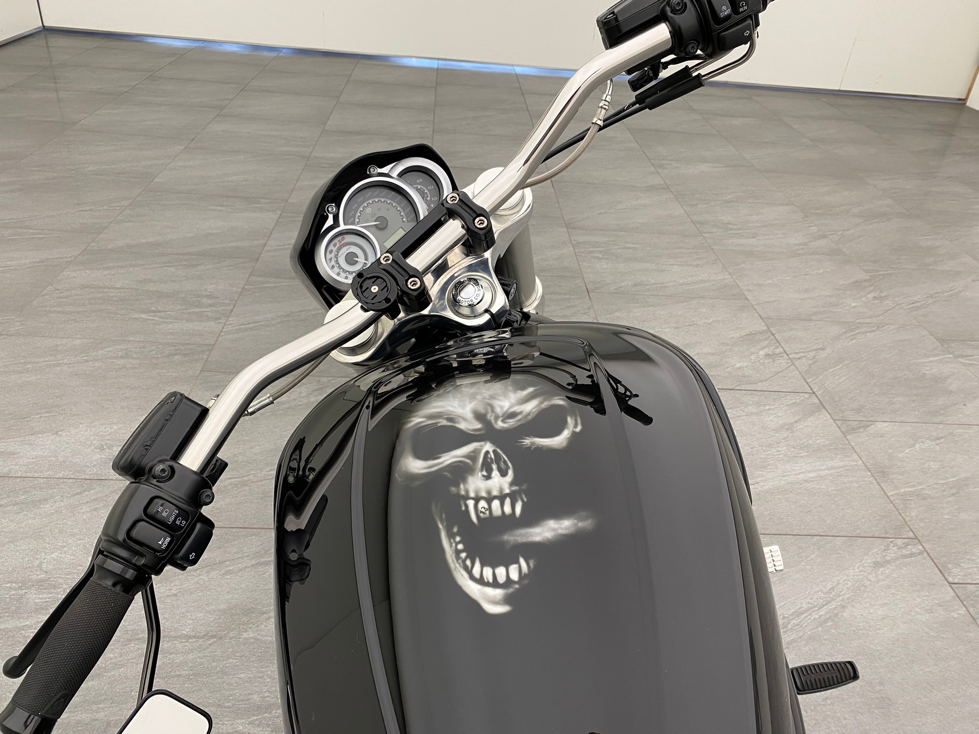 HARLEY-DAVIDSON VRSCF V-Rod Muscle ABS-image-7