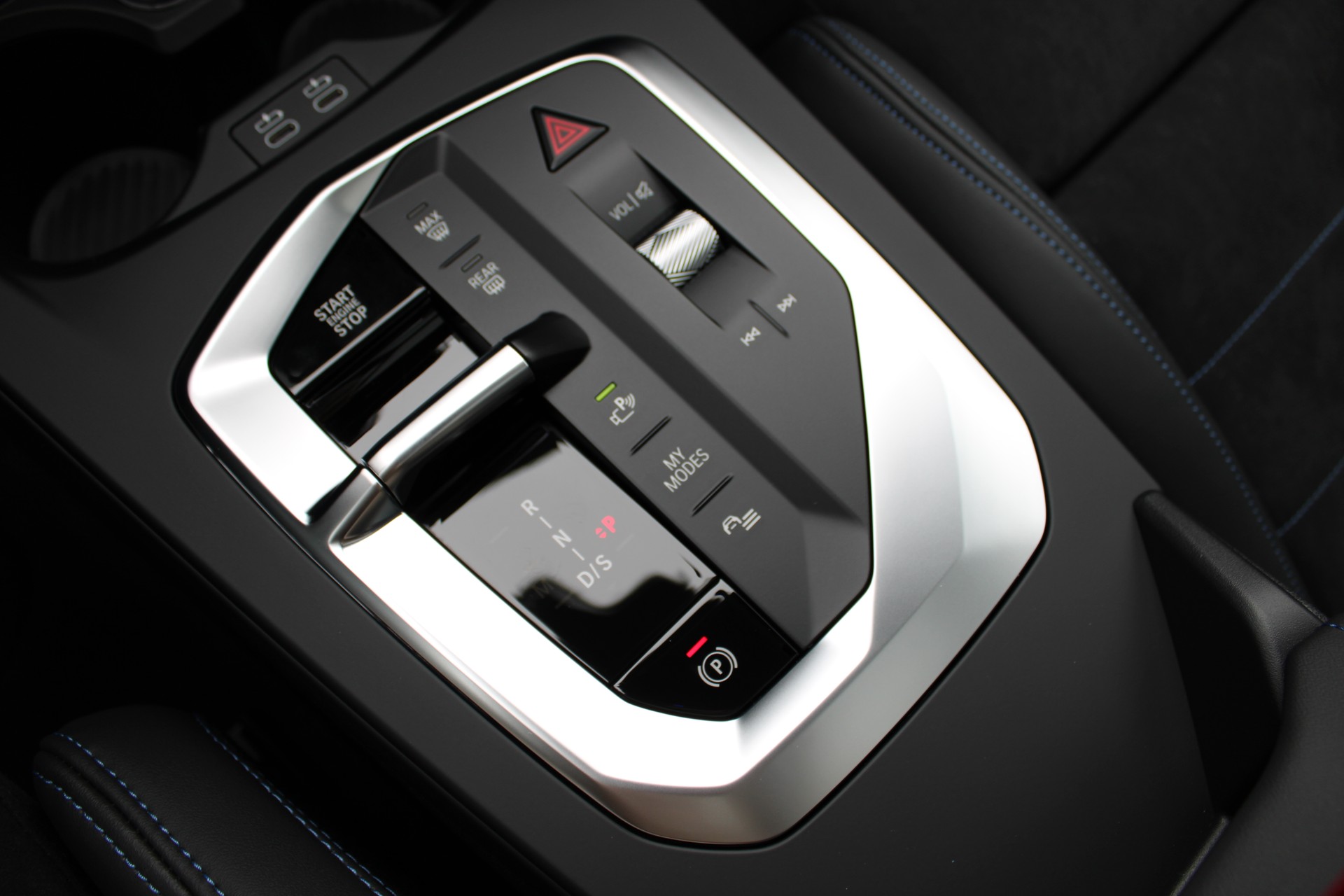 BMW M235 xDrive Gran Coupé-image-11