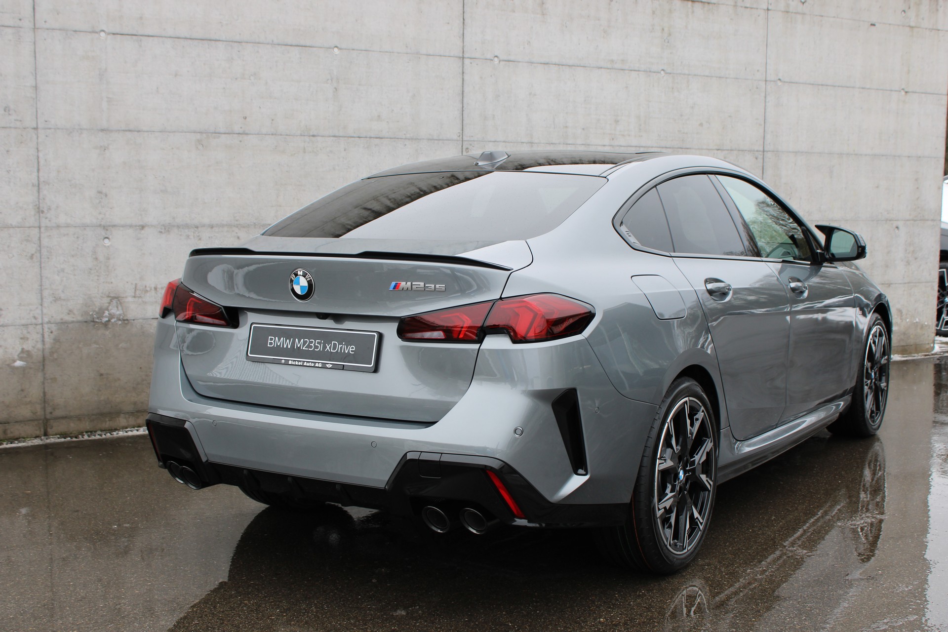 BMW M235 xDrive Gran Coupé-image-3