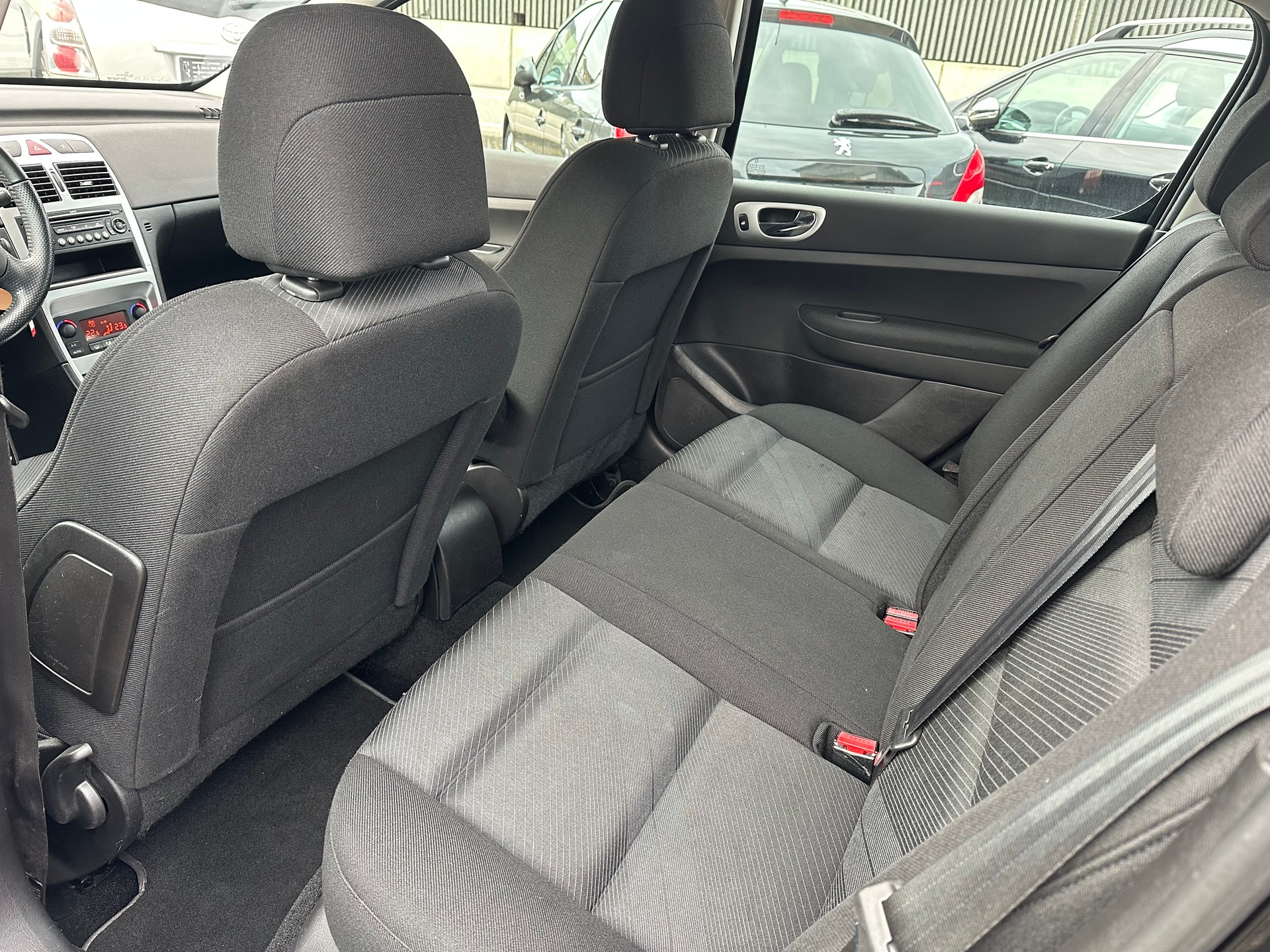 PEUGEOT 307-image-6