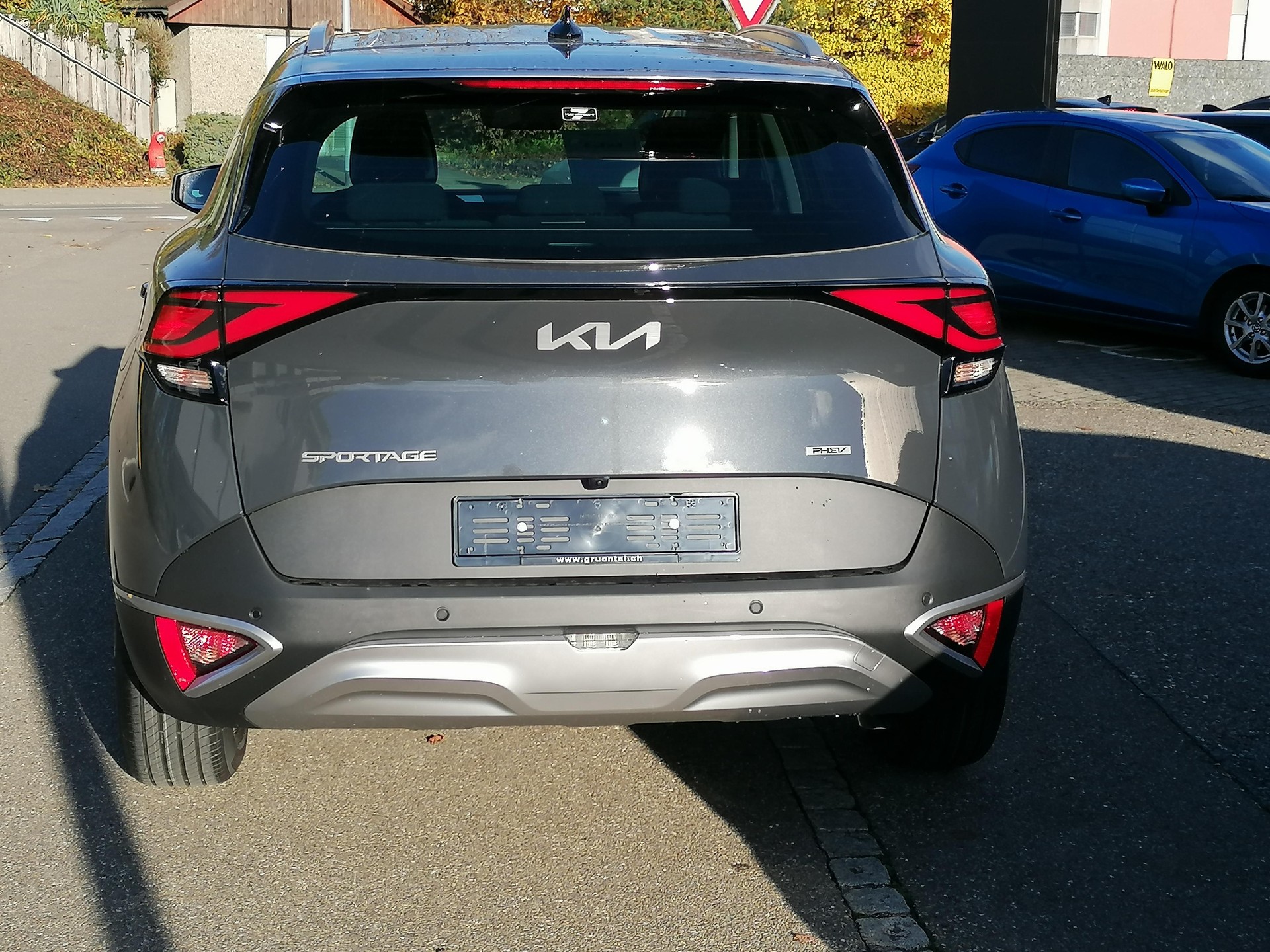 KIA Sportage 1.6 T-GDi Hybrid GT-Line-image-2