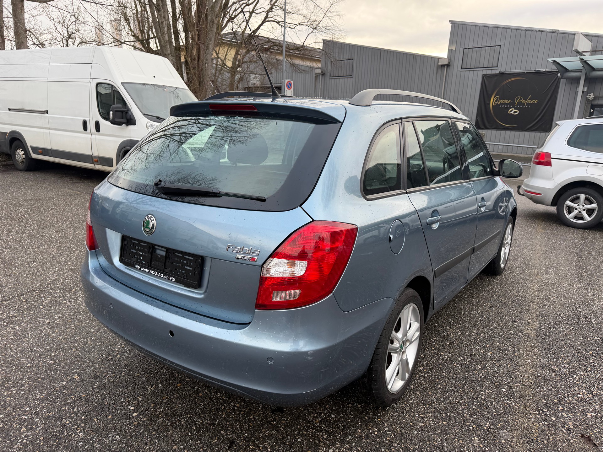 SKODA Fabia 1.6 Elegance ** Klima-auto ** Tempomat ** Sitzheizung ** 08x Airbag ** PDC H ** Letzte MFK 15.09.2023-image-4