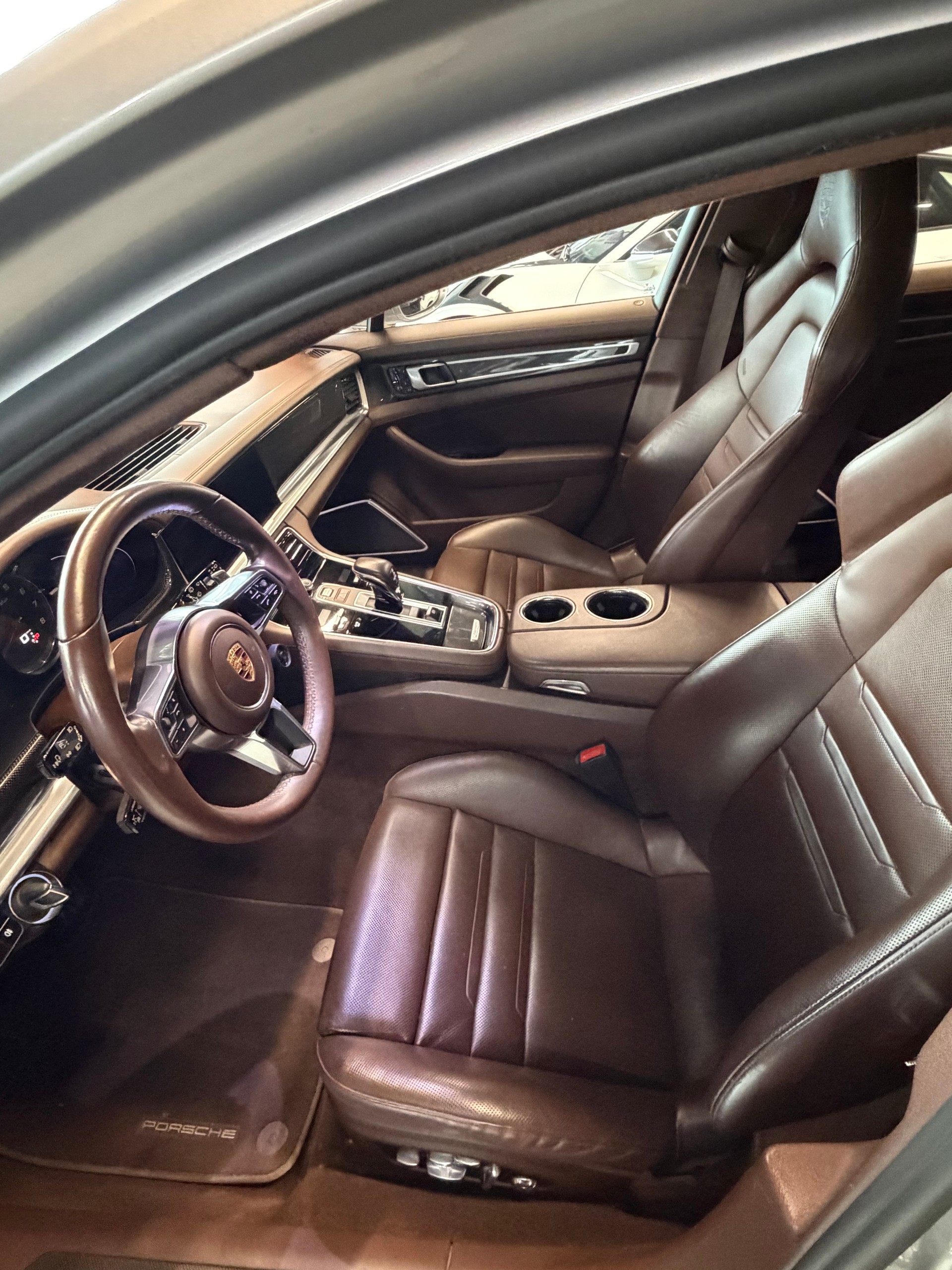 PORSCHE Panamera Turbo Sport Turismo PDK-image-7