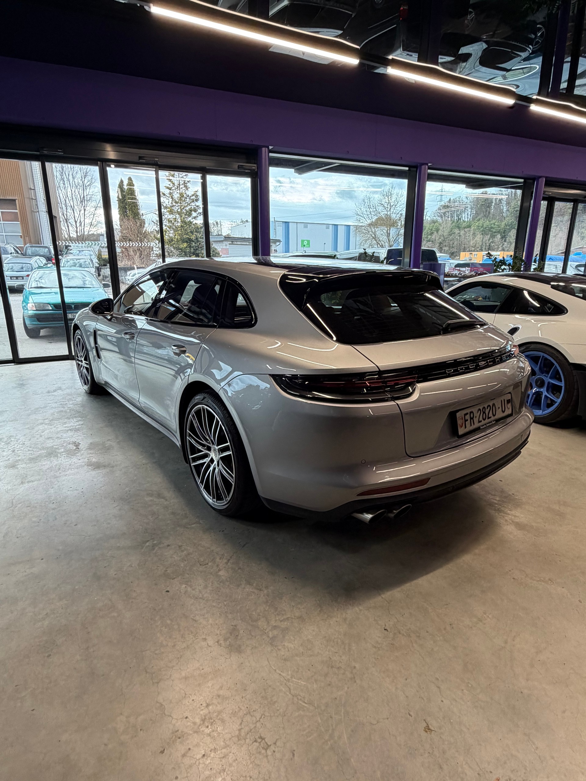 PORSCHE Panamera Turbo Sport Turismo PDK-showroom-element-3