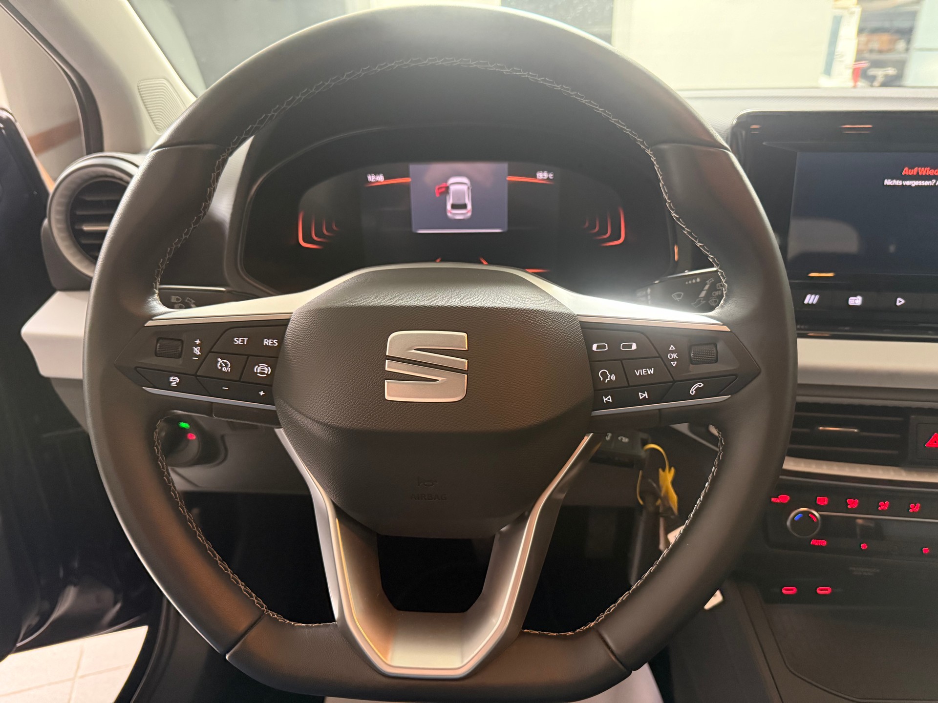 SEAT Ibiza 1.0 EcoTSI Sensacion DSG-image-9