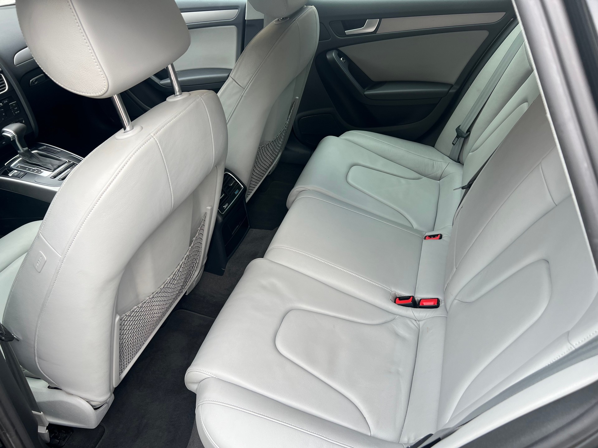 AUDI A4 allroad 3.0 TDI quattro S-tronic-image-7