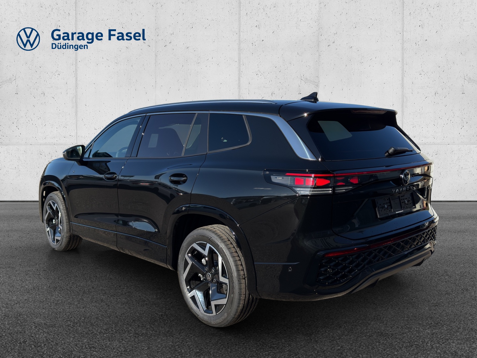 VW Tayron 2.0 TSI R-Line DSG 4Motion-image-2