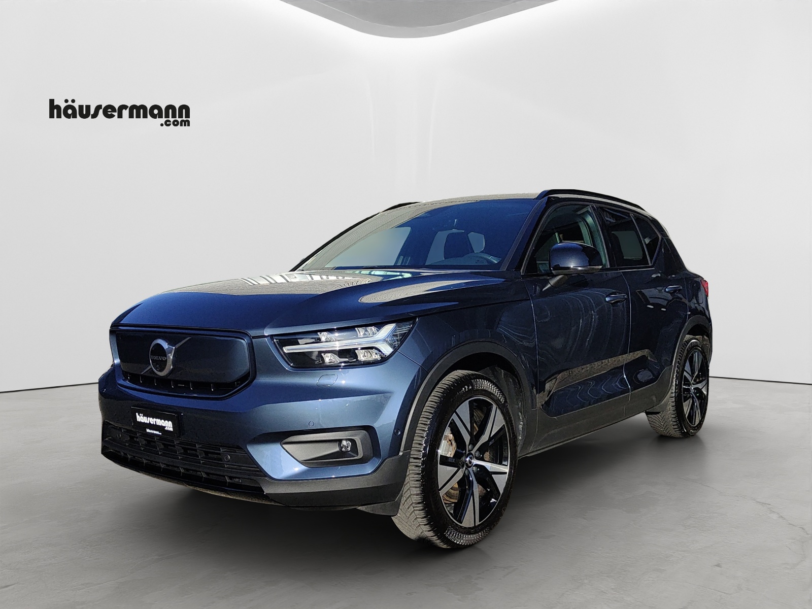VOLVO XC40 P8 Twin Pro AWD-image-0