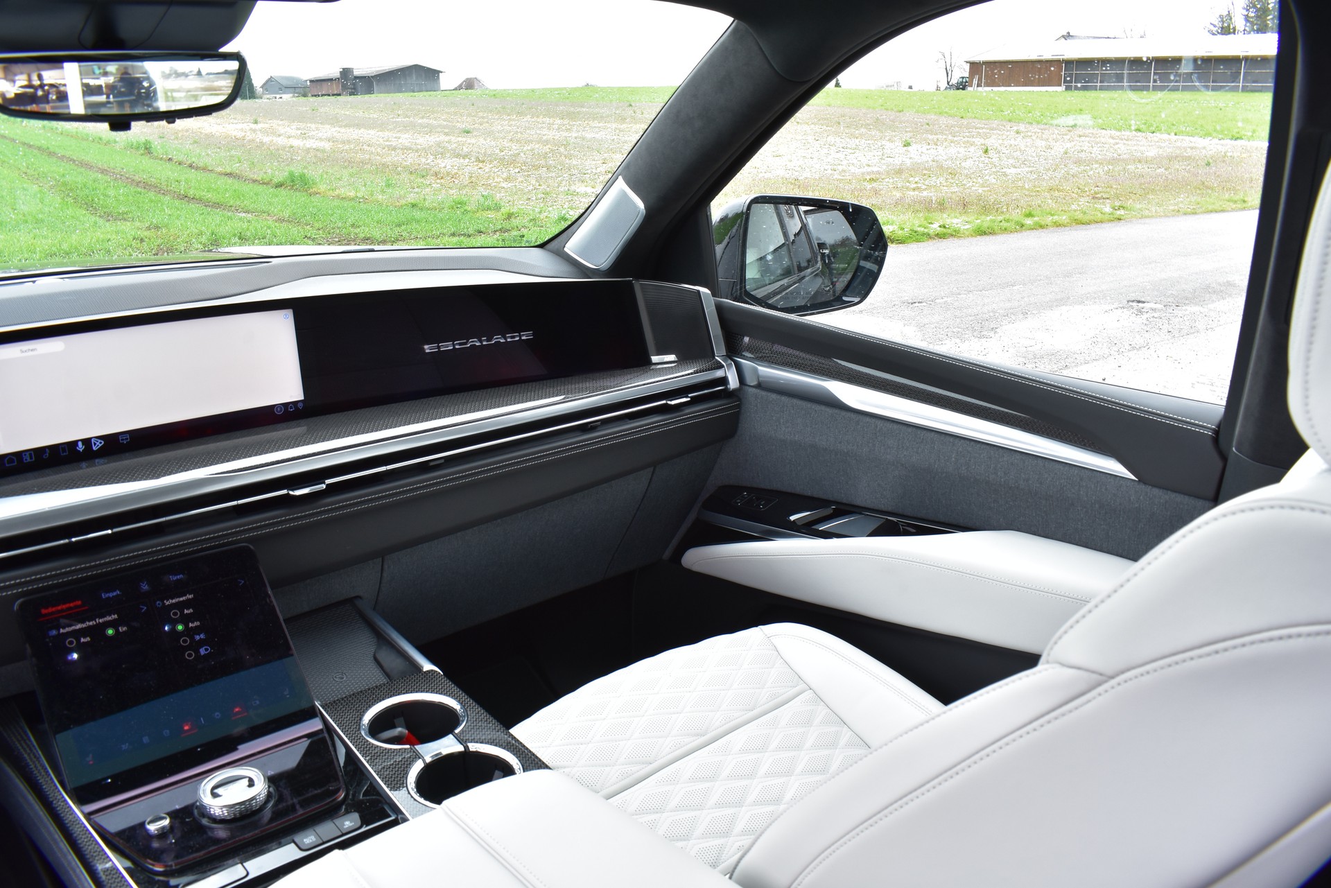 CADILLAC Escalade-V 2025-image-11