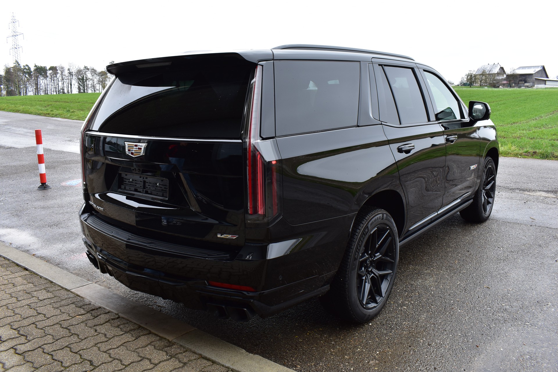 CADILLAC Escalade-V 2025-image-6