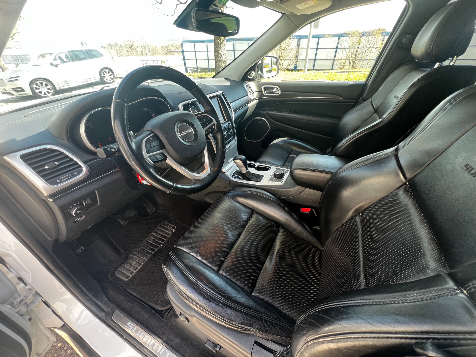 JEEP Grand Cherokee 3.0 CRD Summit Automatic-image-9