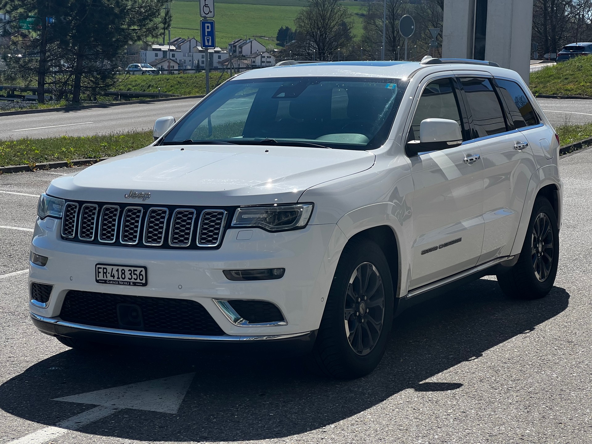 JEEP Grand Cherokee 3.0 CRD Summit Automatic-image-2