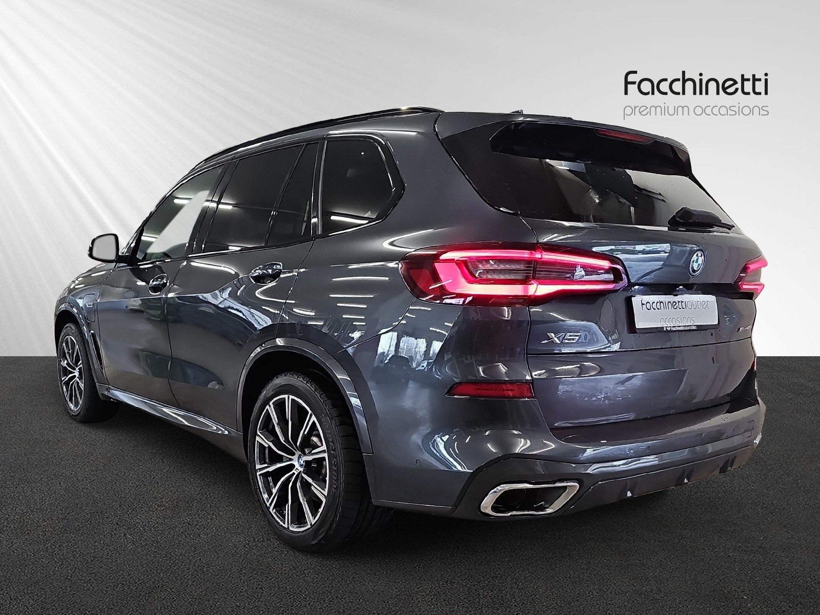 BMW X5 xDrive45e M Sport Steptronic-image-2