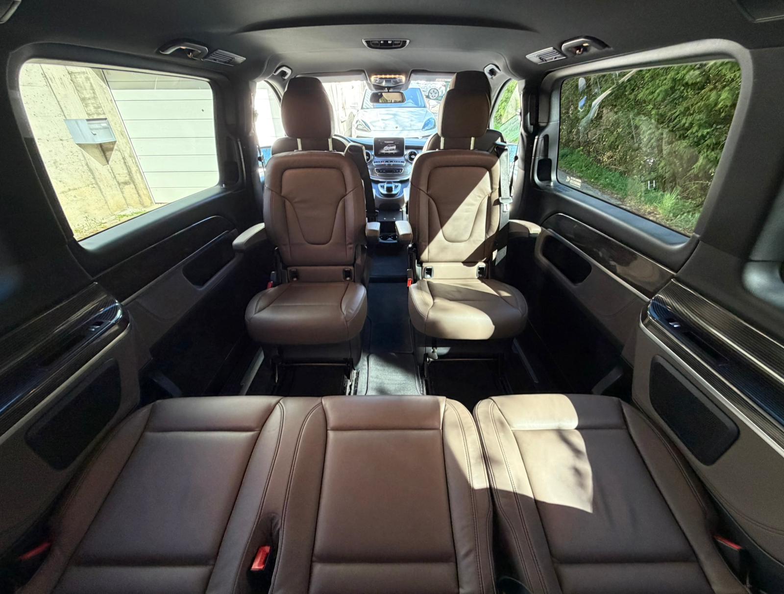MERCEDES-BENZ V 300 d lang Avantgarde 4Matic 9G-Tronic-image-16