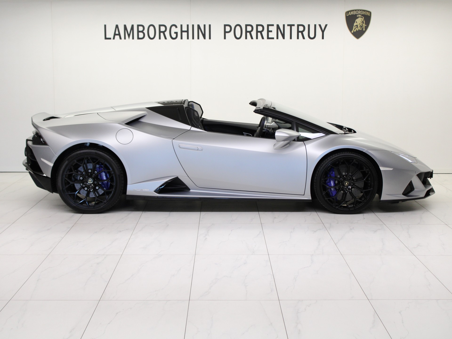 LAMBORGHINI Huracan EVO Spyder DCT-image-1