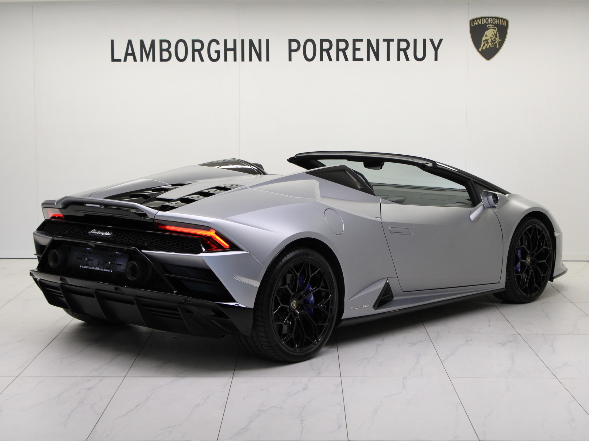 LAMBORGHINI Huracan EVO Spyder DCT-image-2