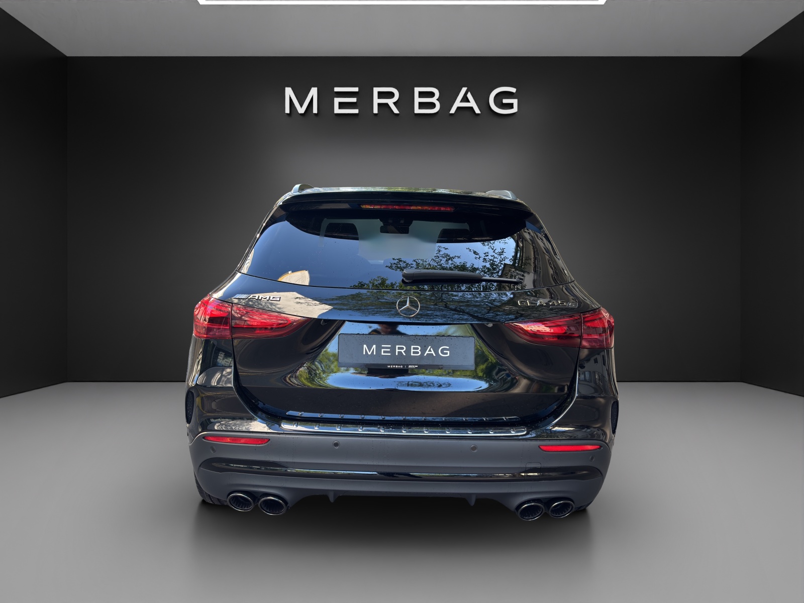 MERCEDES-BENZ GLA AMG 45 S 4Matic+ 8G-DCT-image-3