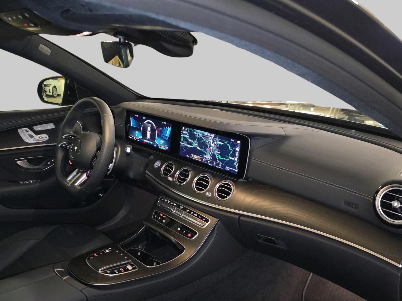 MERCEDES-BENZ E 53 AMG 4matic+ Kombi-image-10