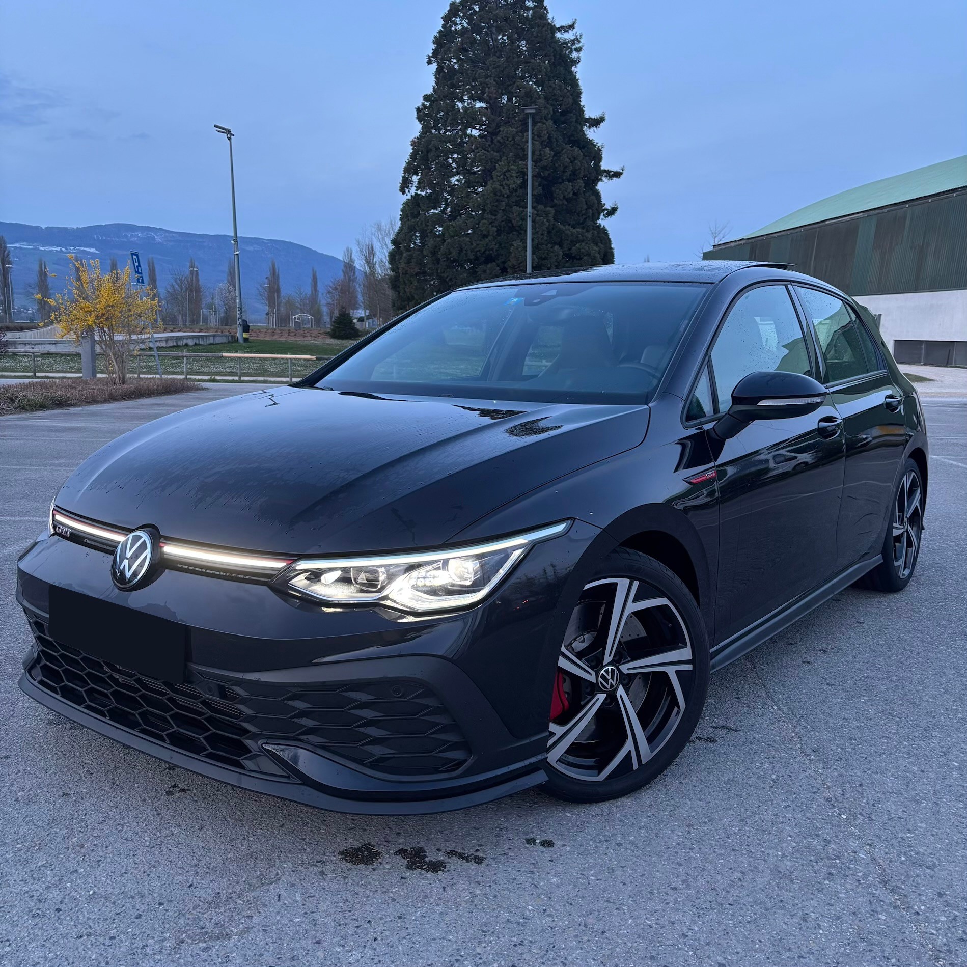 VW Golf 2.0 TSI GTI Clubsport DSG-image-0