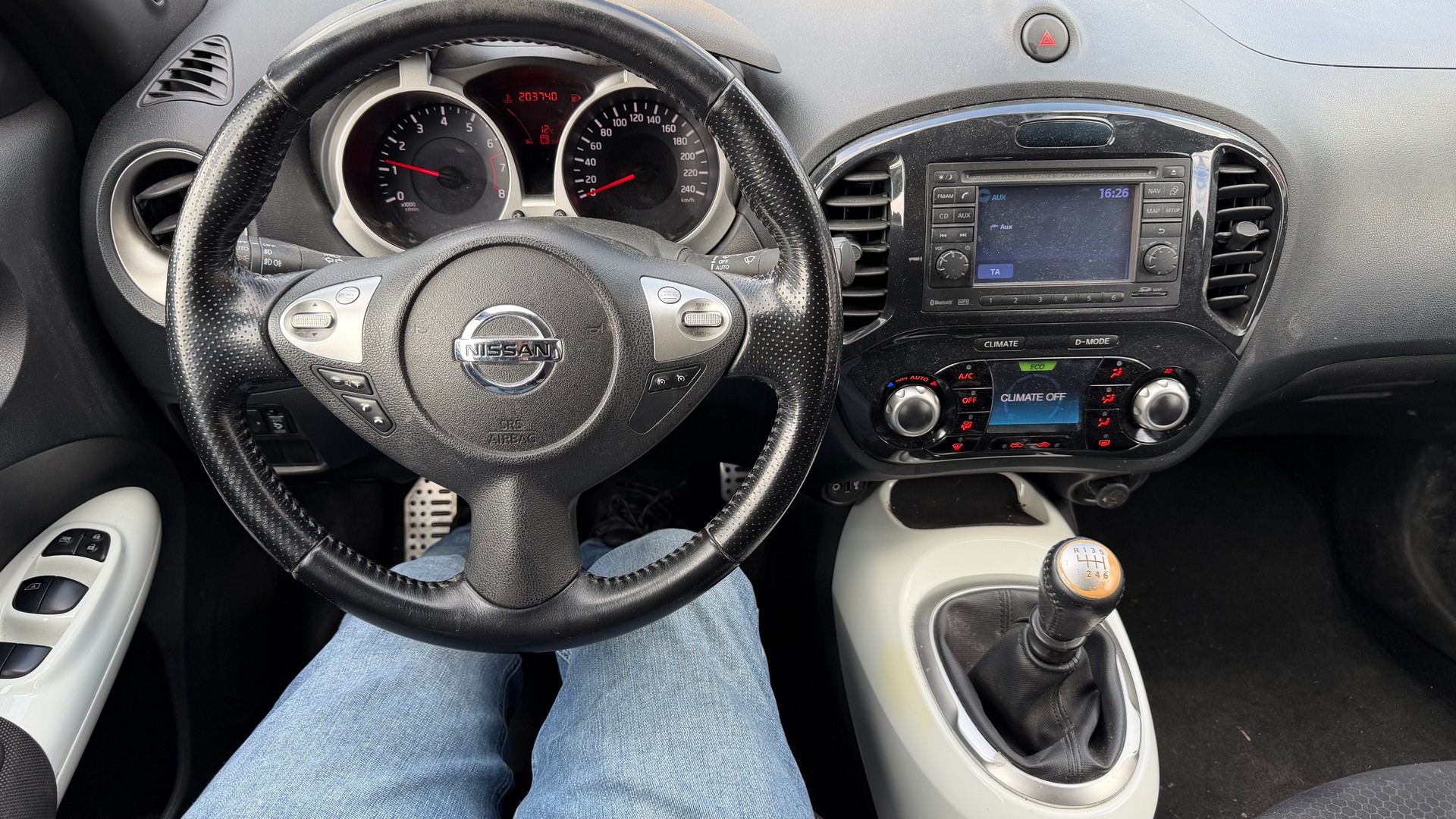 NISSAN Juke 1.6 DIG-T tekna-image-8