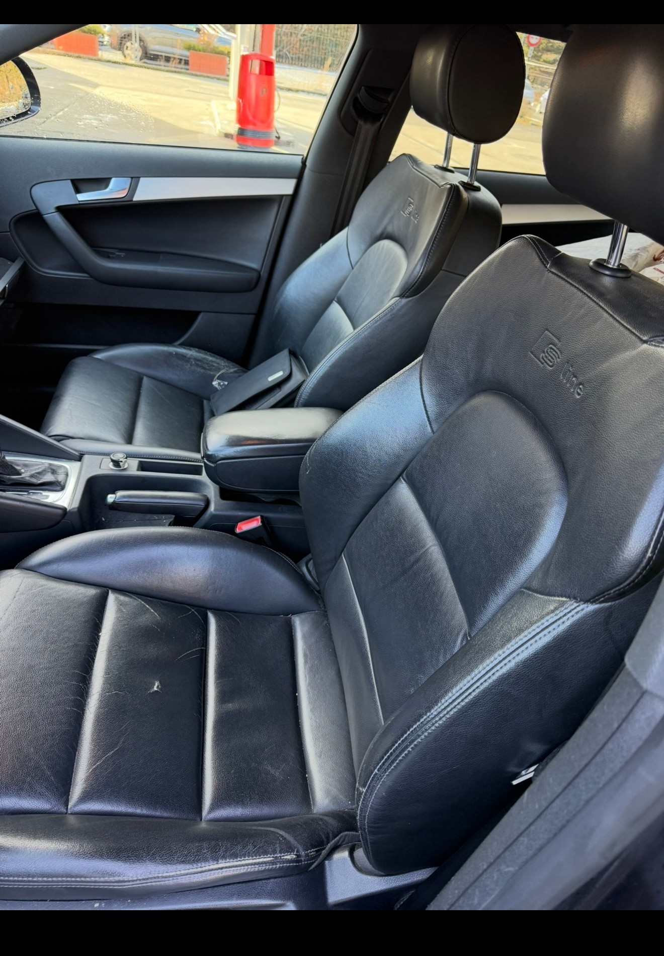 AUDI A3 Sportback 2.0 TDI Ambition S-tronic-image-9