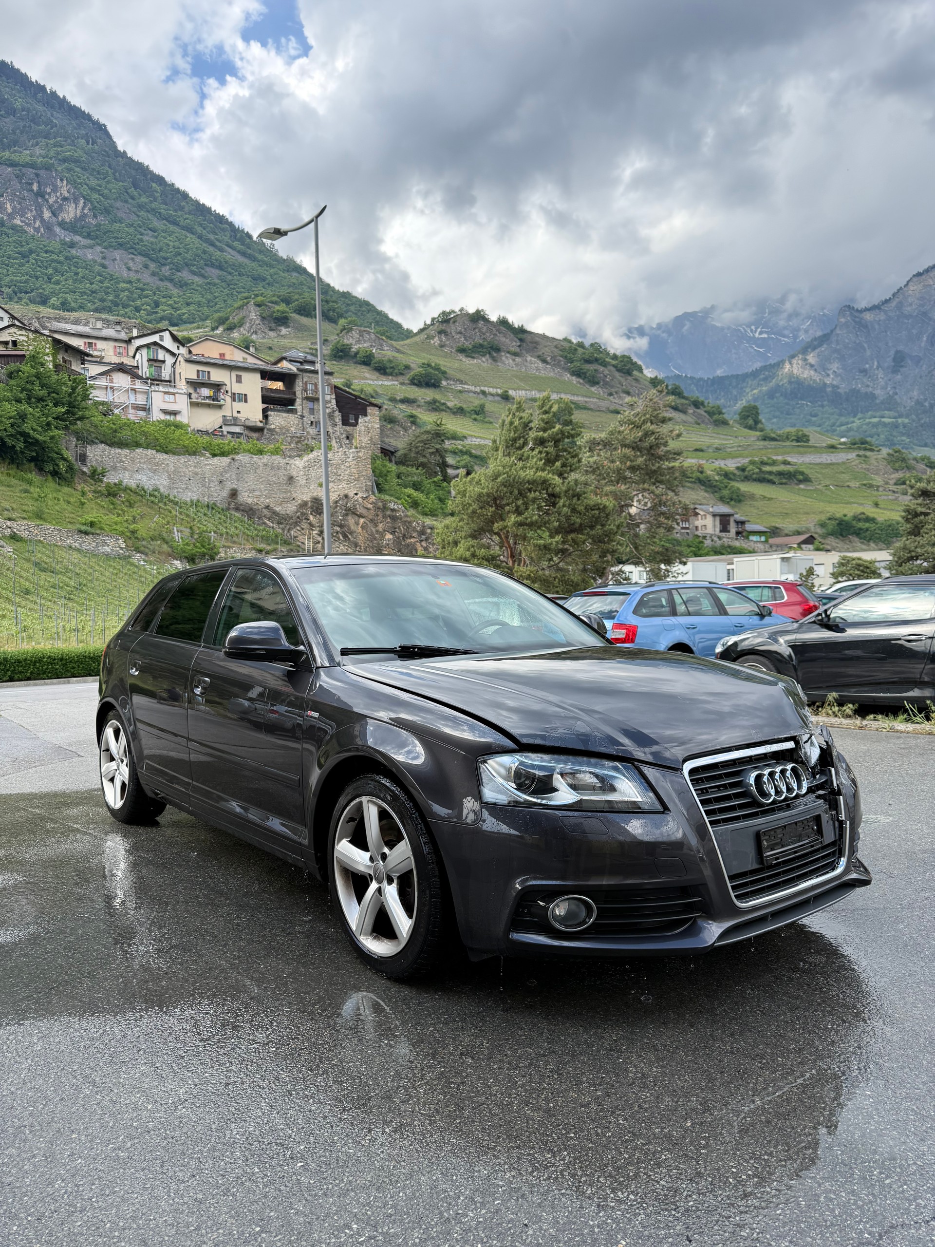 AUDI A3 Sportback 2.0 TDI Ambition S-tronic-image-1