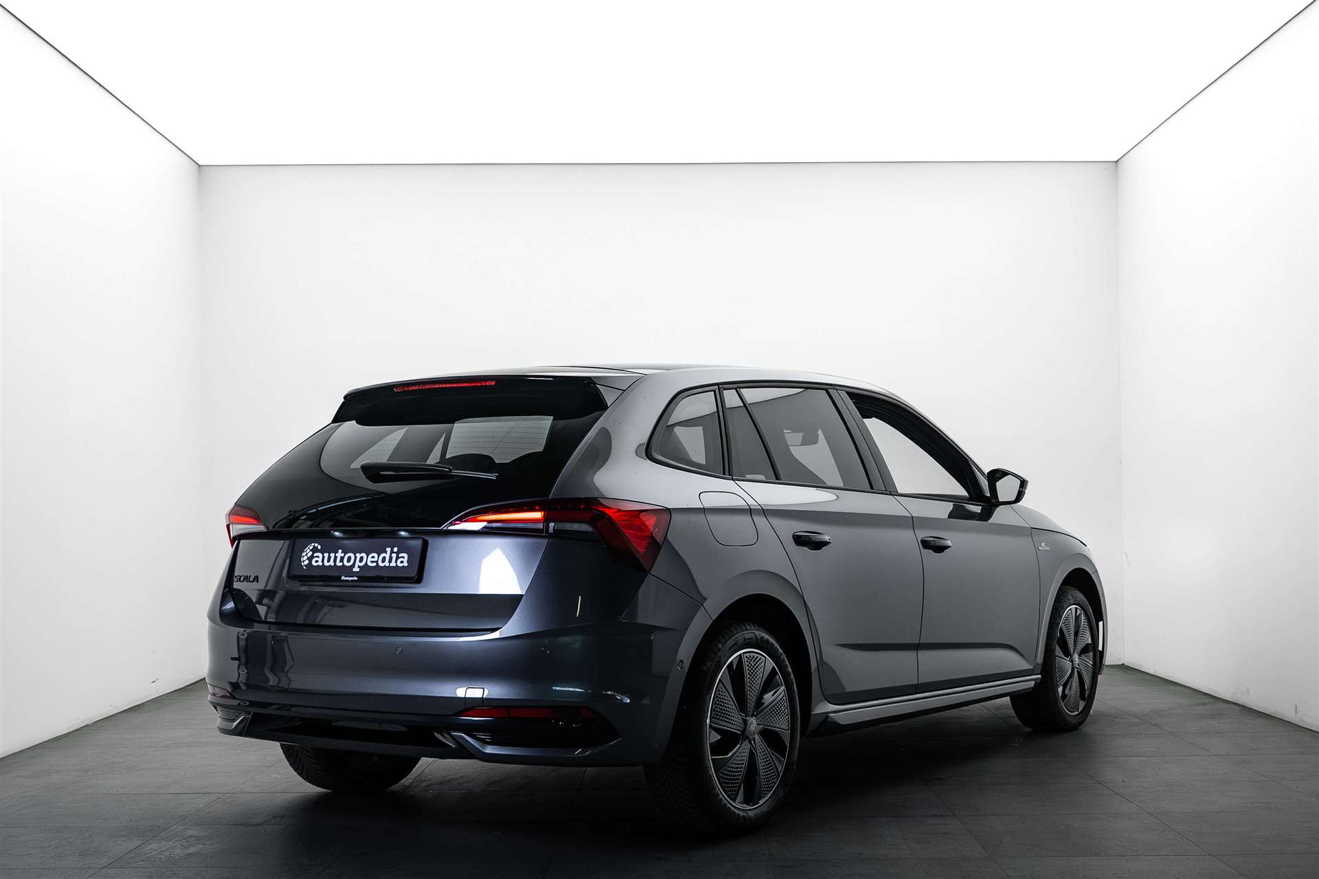 SKODA Scala 1.5 TSI Monte Carlo DSG-image-2