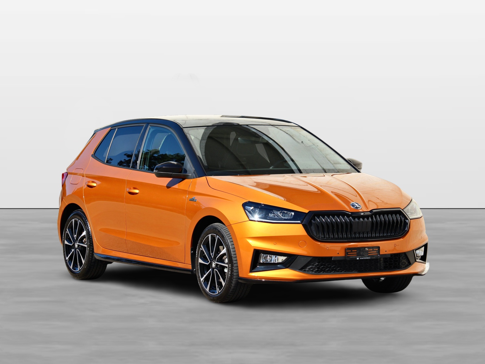 SKODA Fabia 1.5 TSI Monte Carlo DSG 150PS *Sonderlackierung Orange / Black *Panorama Glasdach *5 Jahre Werks-Garantie!-showroom-element-3