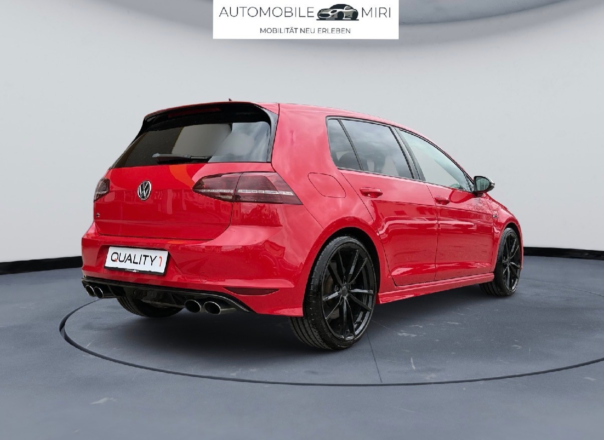 VW Golf 2.0 TSI R 4Motion DSG-image-4