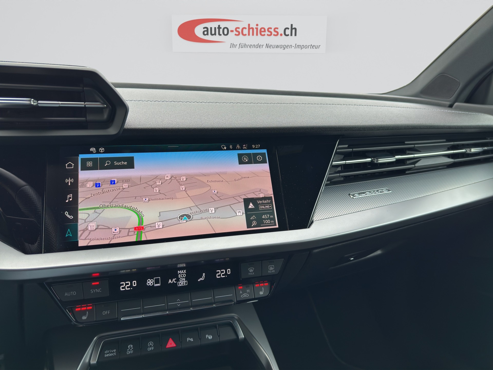 AUDI S3 Sportback 2.0 TFSI quattro Schwarz Plus S-tronic-image-11