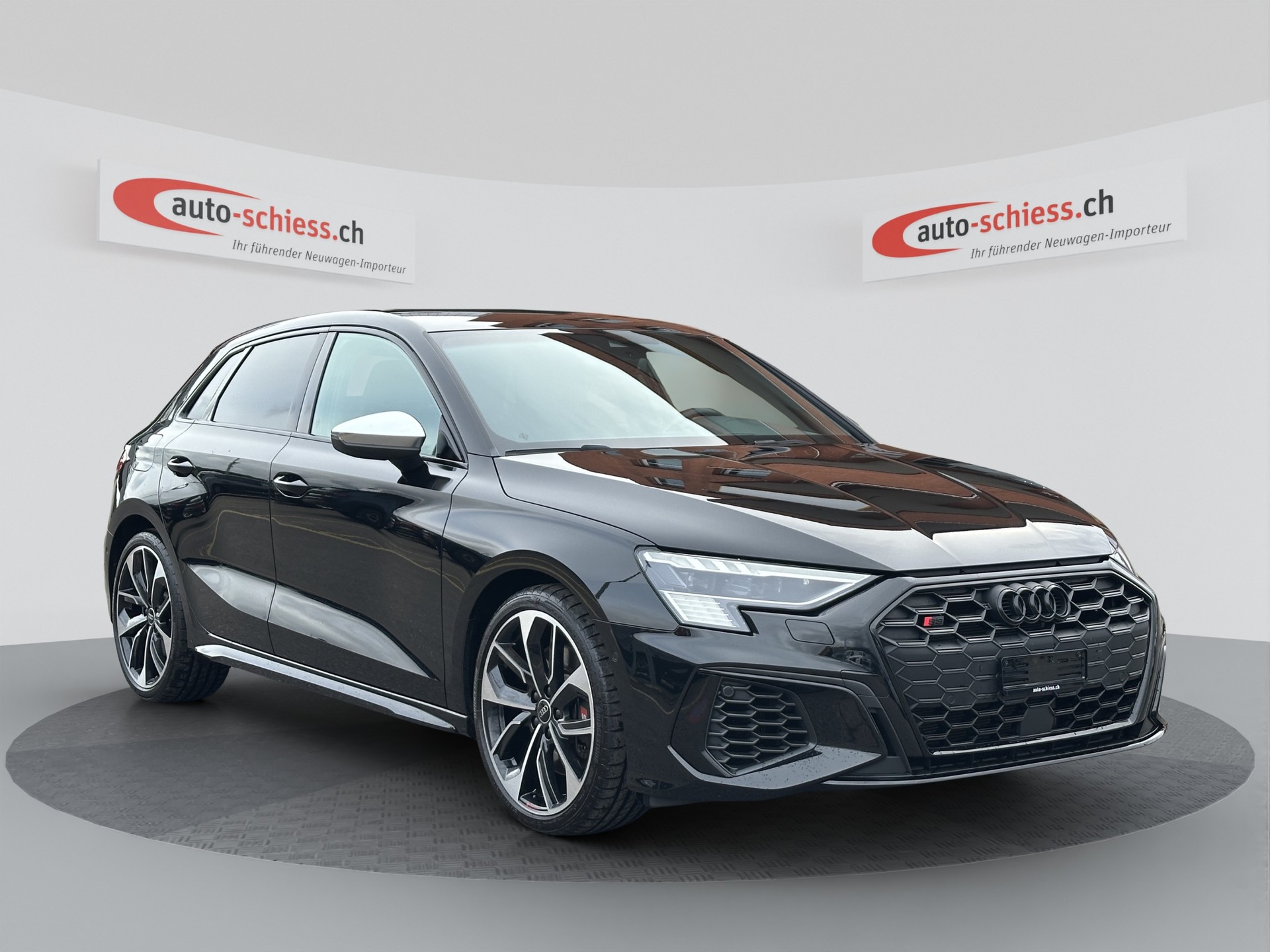 AUDI S3 Sportback 2.0 TFSI quattro Schwarz Plus S-tronic-image-0