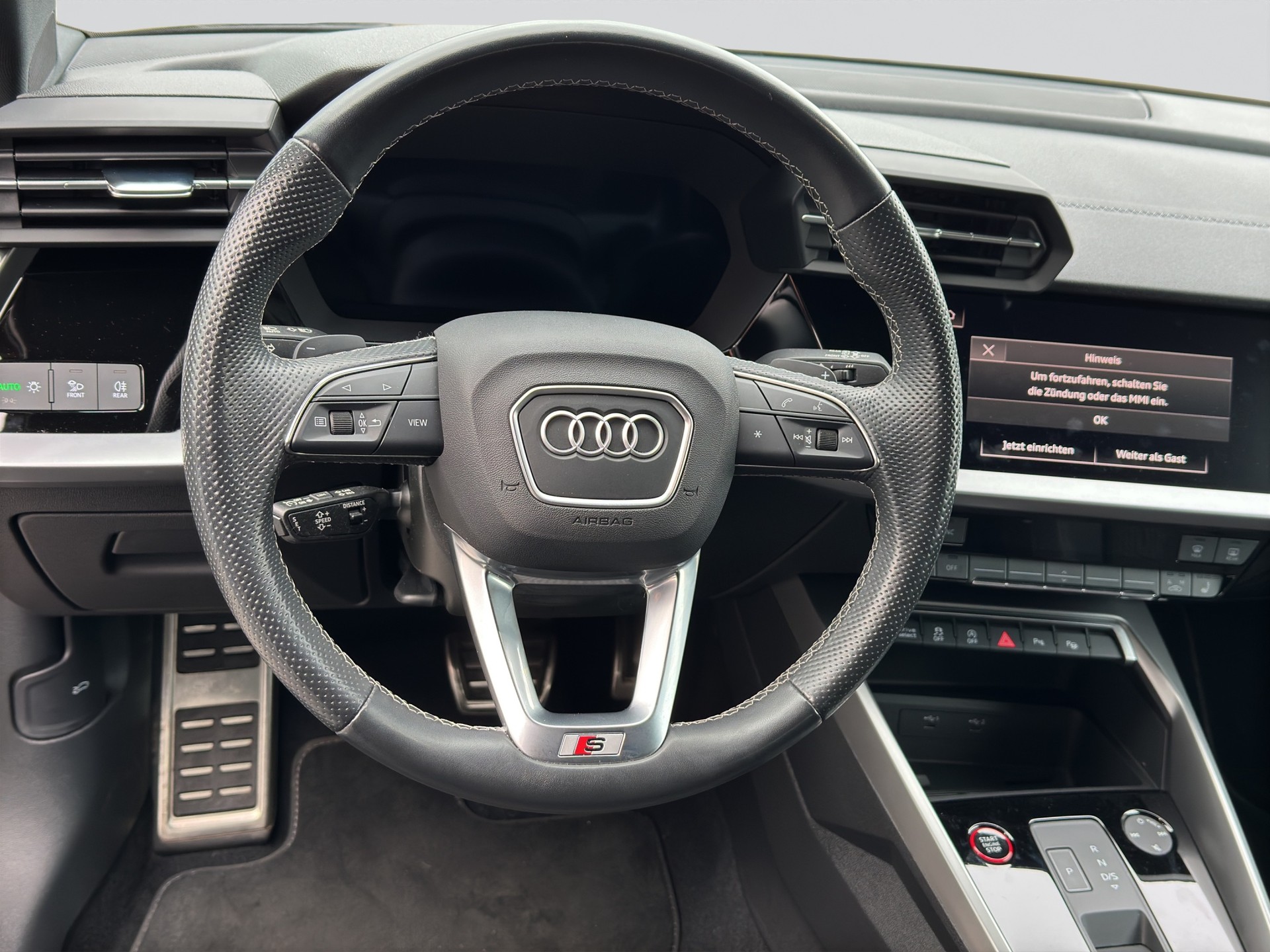 AUDI S3 Sportback 2.0 TFSI quattro Schwarz Plus S-tronic-image-9