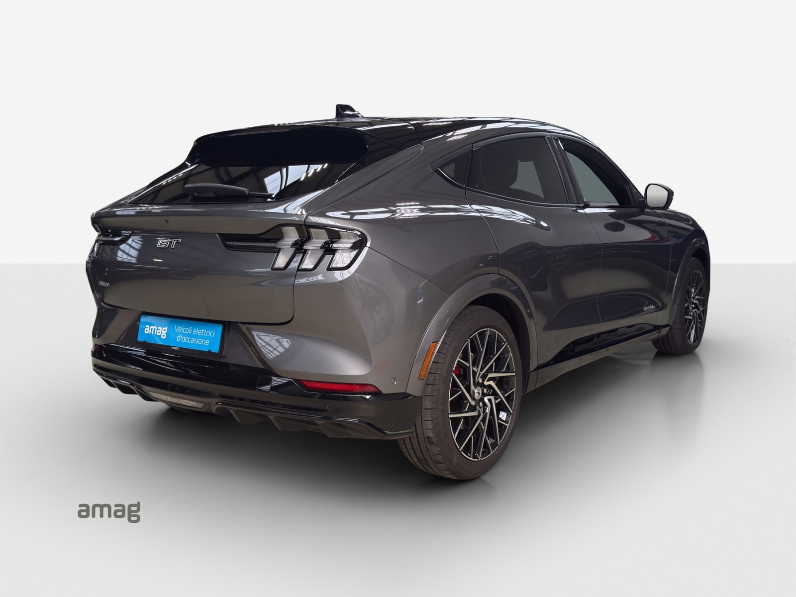 FORD Mustang MACH-E GT AWD 91 kWh-image-5