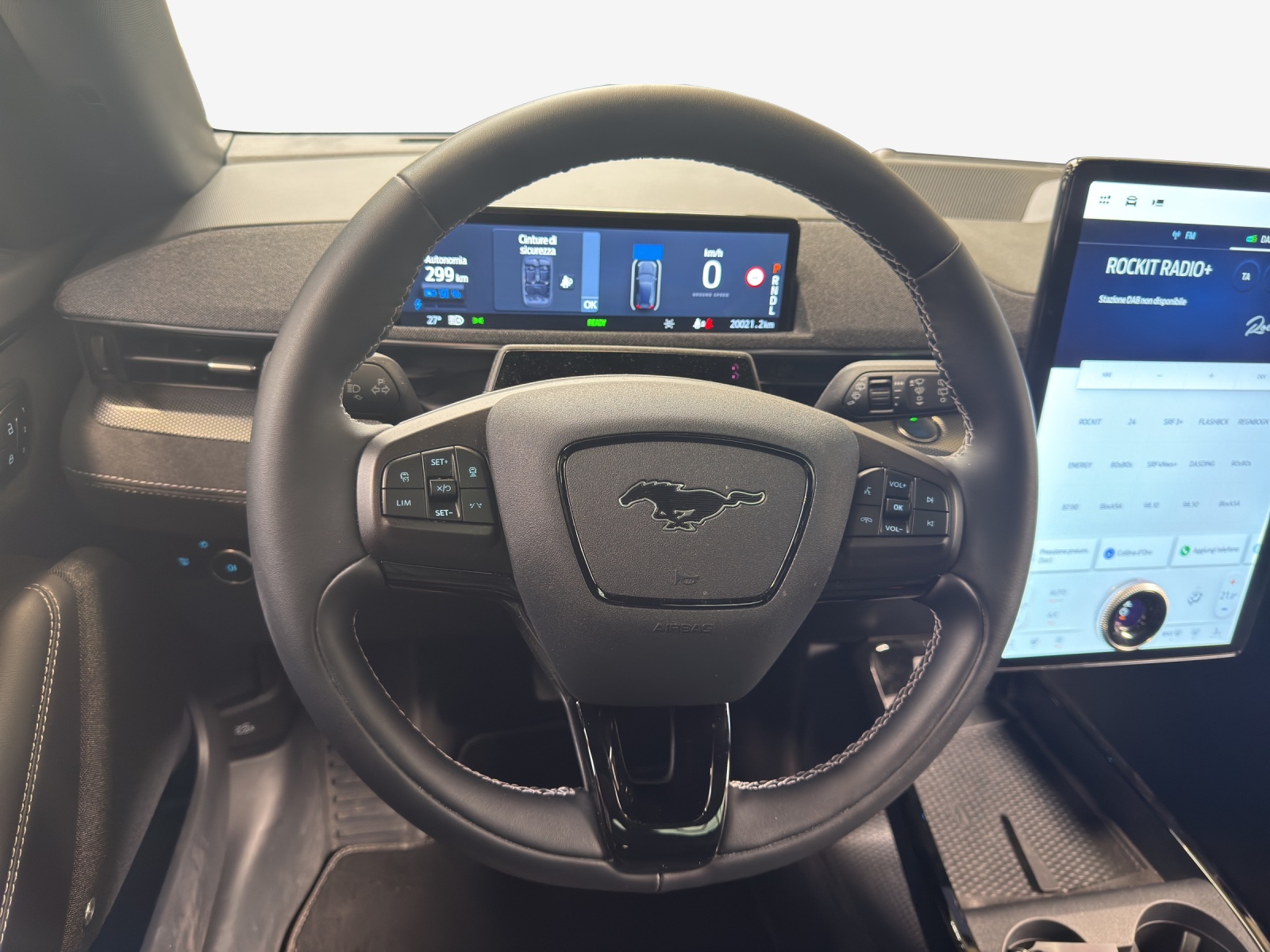 FORD Mustang MACH-E GT AWD 91 kWh-image-10