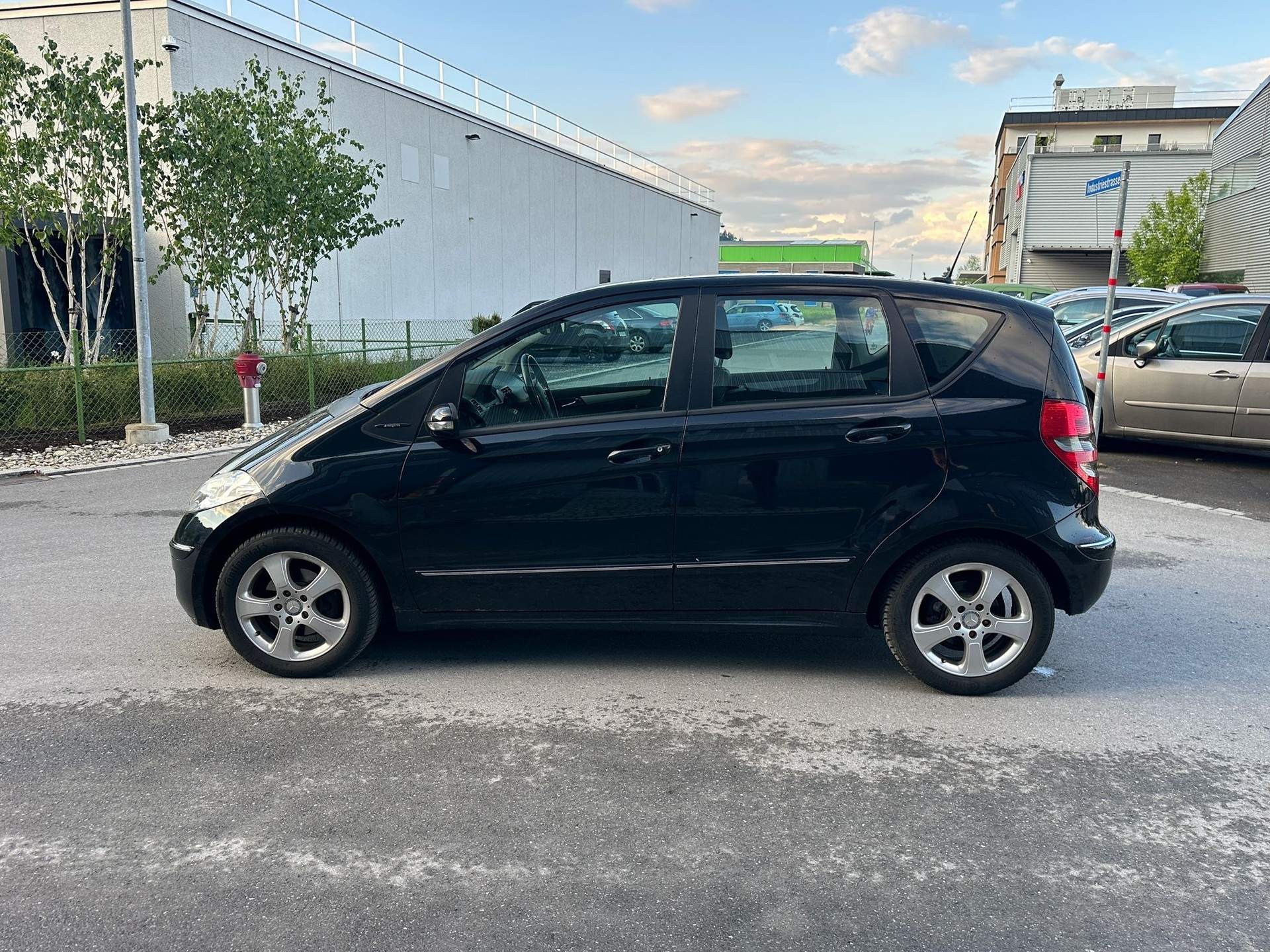 MERCEDES-BENZ A 170 Avantgarde-image-7