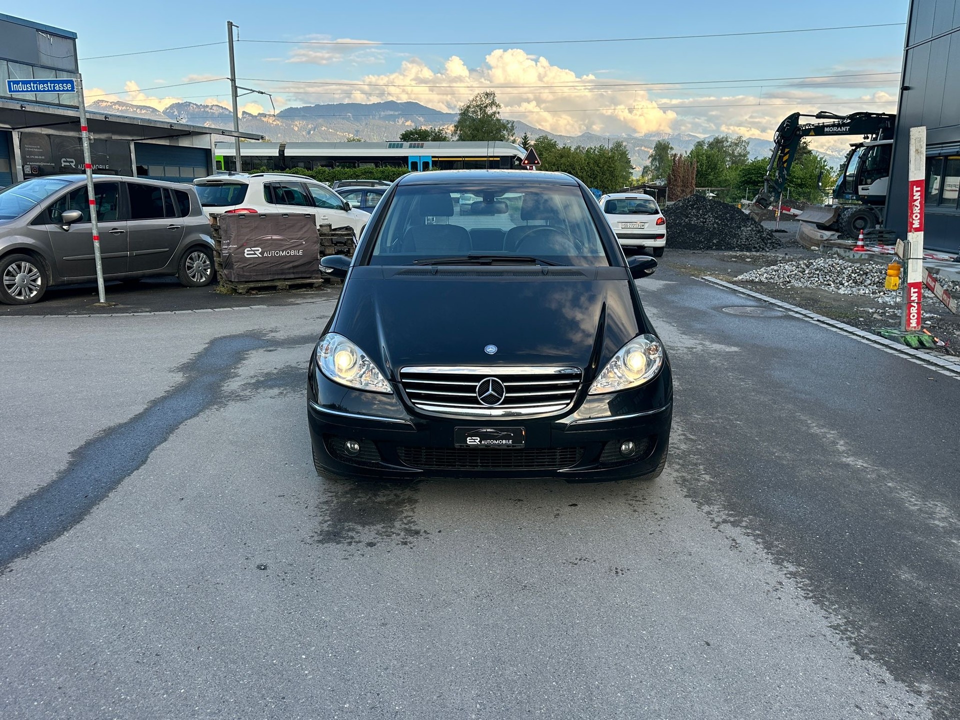 MERCEDES-BENZ A 170 Avantgarde-image-4
