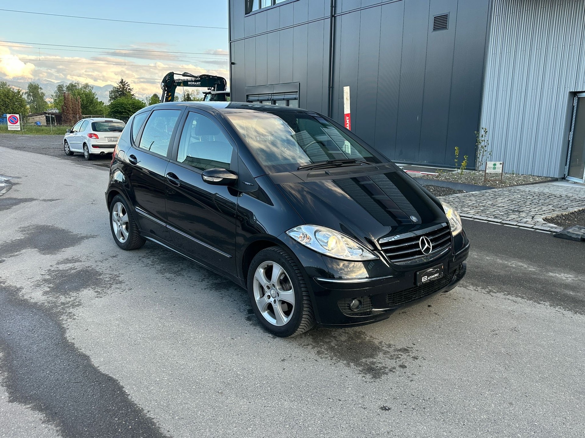 MERCEDES-BENZ A 170 Avantgarde-image-1