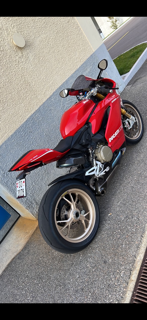 DUCATI 1299 Panigale S-image-2