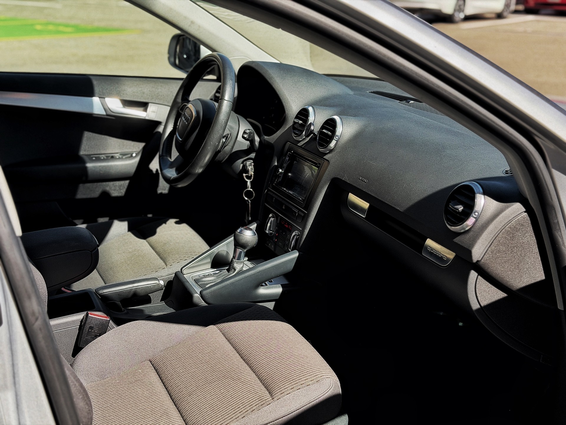 AUDI A3 Sportback 2.0 TFSI Ambition quattro S-tronic-image-20