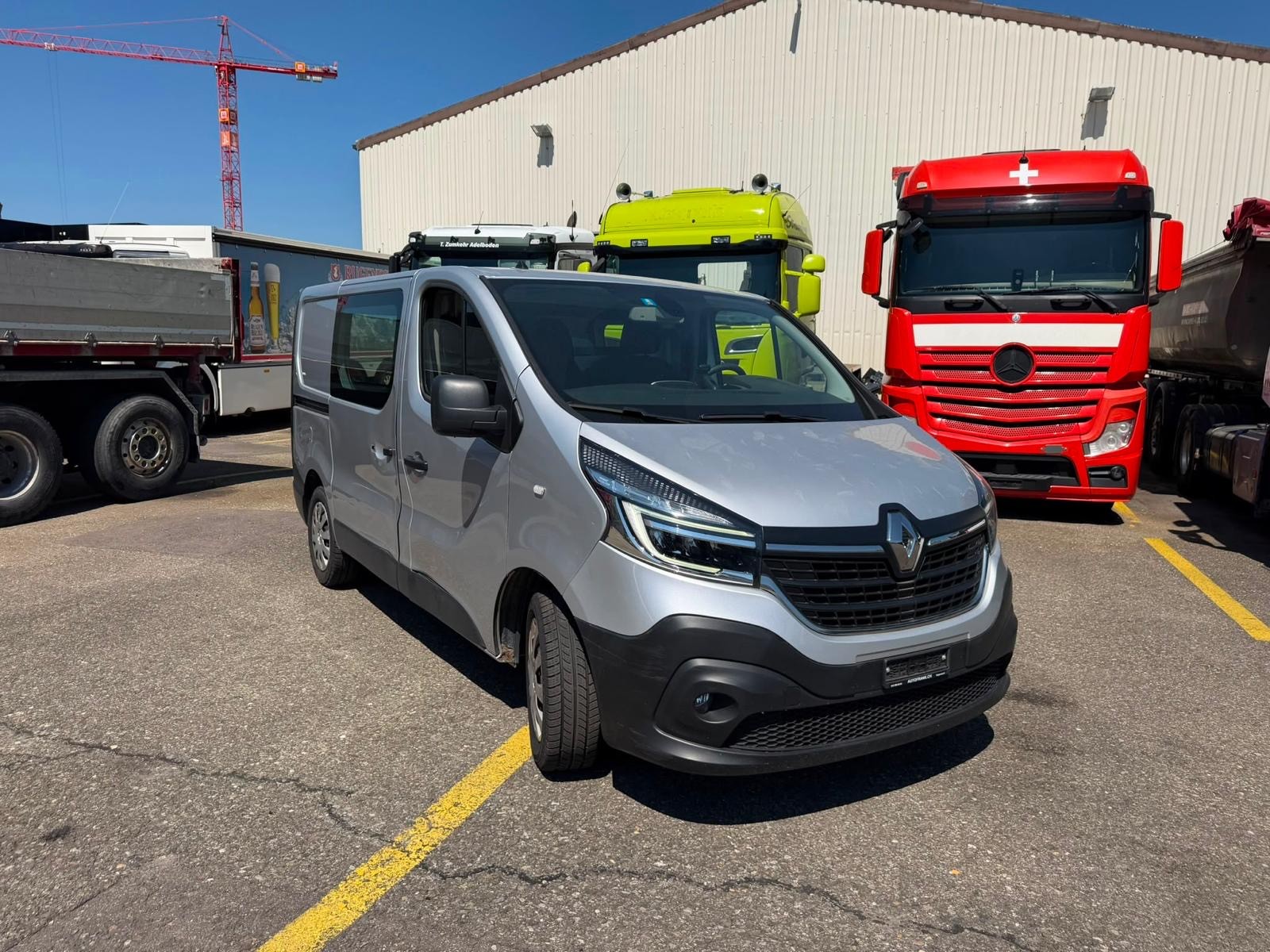RENAULT Trafic 2.0 Energy dCi 120 3.0t Business L1H1-image-2